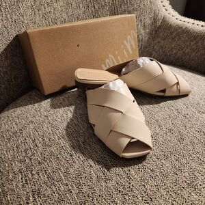 Elegant Cream Women's Mules